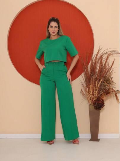 Conjunto de Alfaiataria Manga Curta – Estilo e Conforto em Uma Só Peça