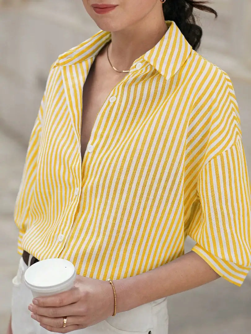 Camisa Listrada com Botões