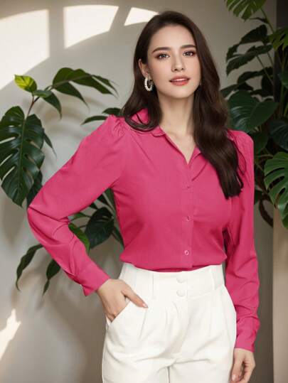 Blusa Feminina com Detalhe Sofisticado