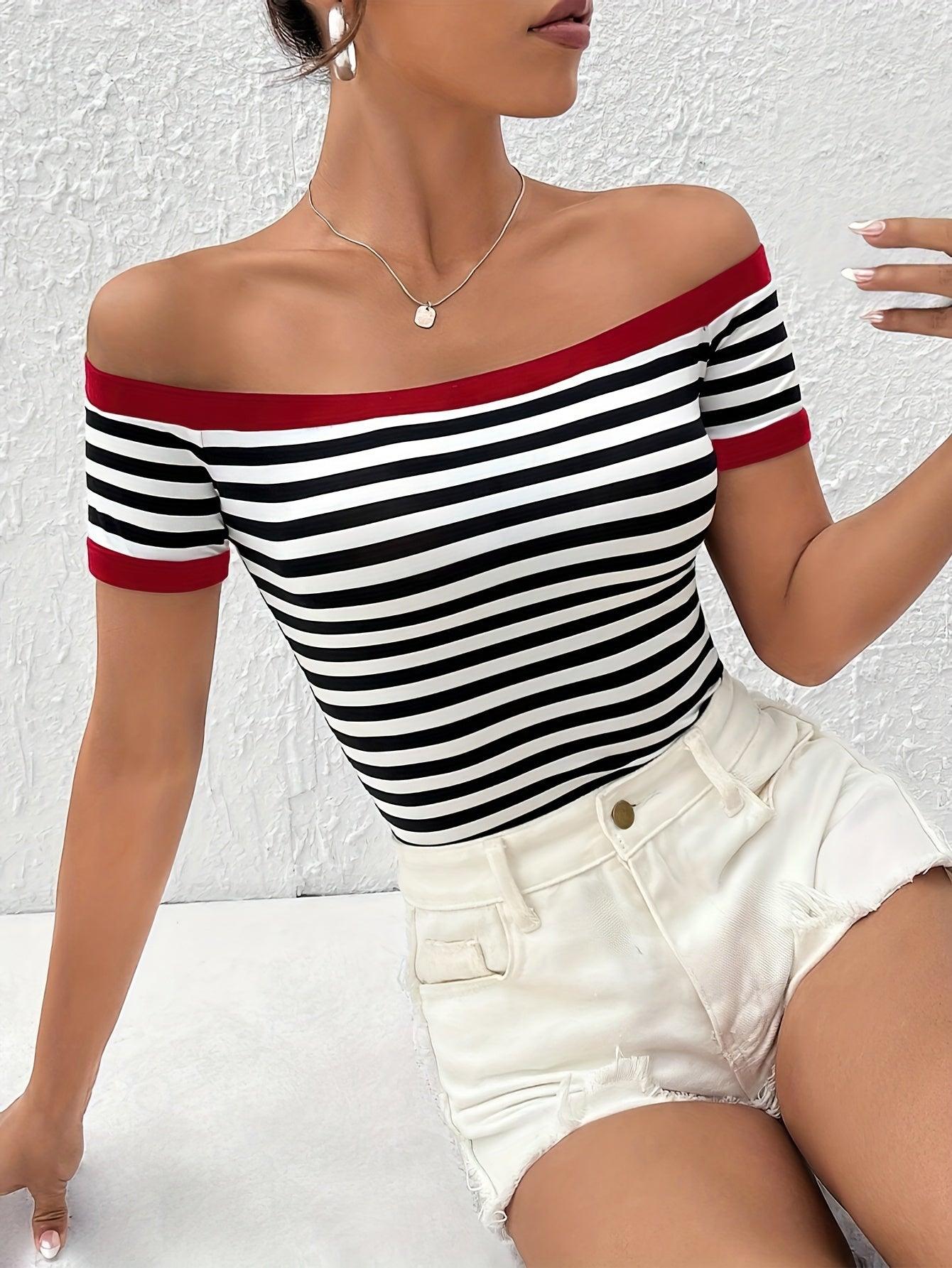Blusa Listrada Off-Shoulder