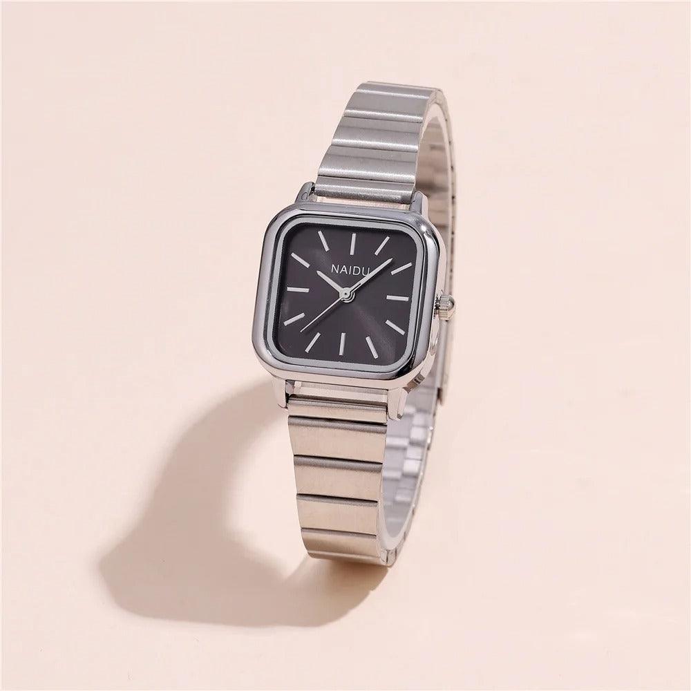 Relógio Quartz de Aço
