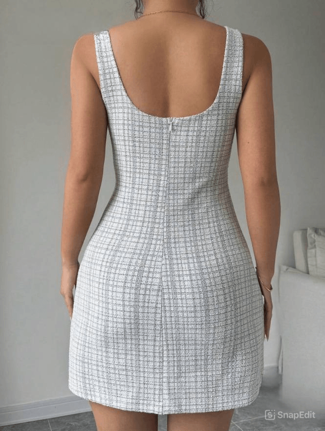 Vestido de Verão com Decote Redondo